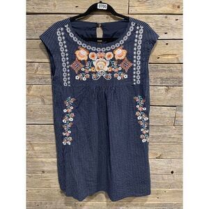 Women's Embroidered Navy Blue Flower Dress Size Medium‎